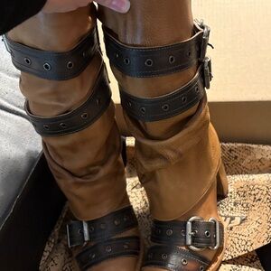 Freebird Jermaine Tan and Black Buckle Boots